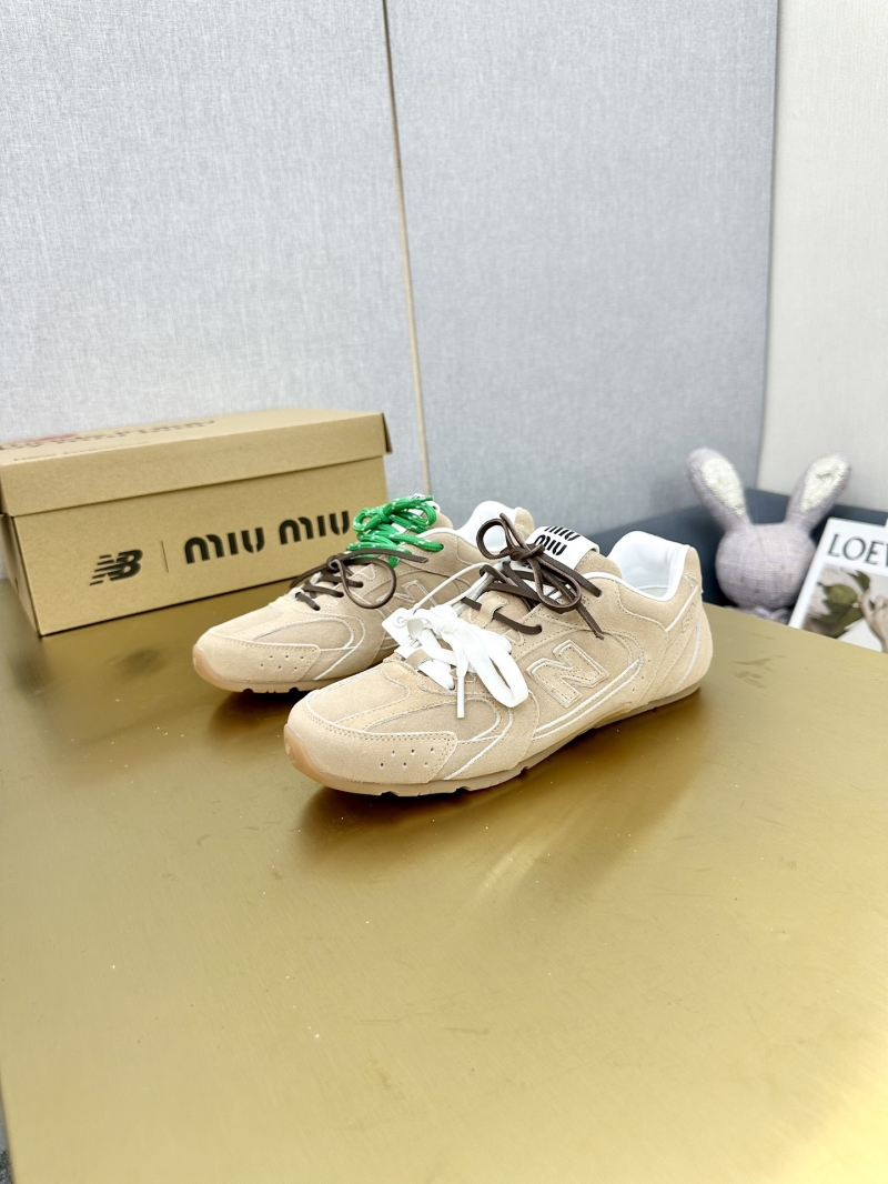 Miu Miu Casual Shoes